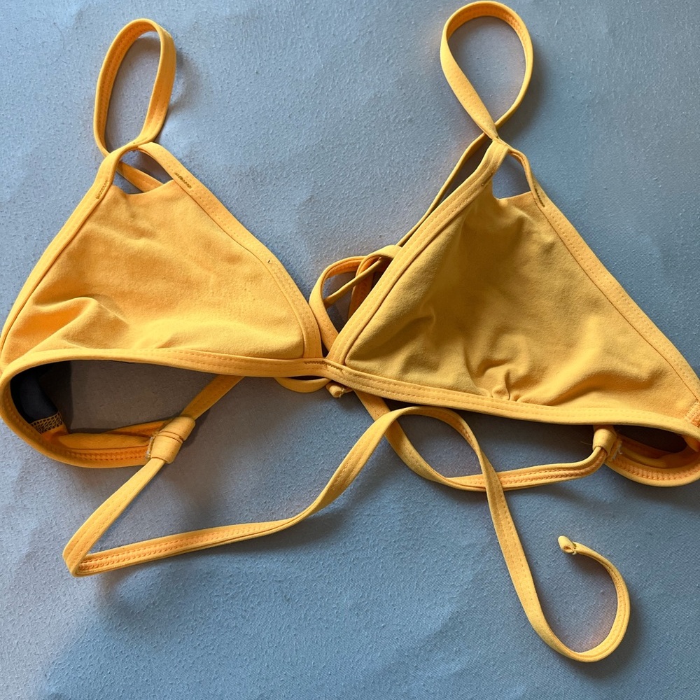 Orange Jolyn Finn top!